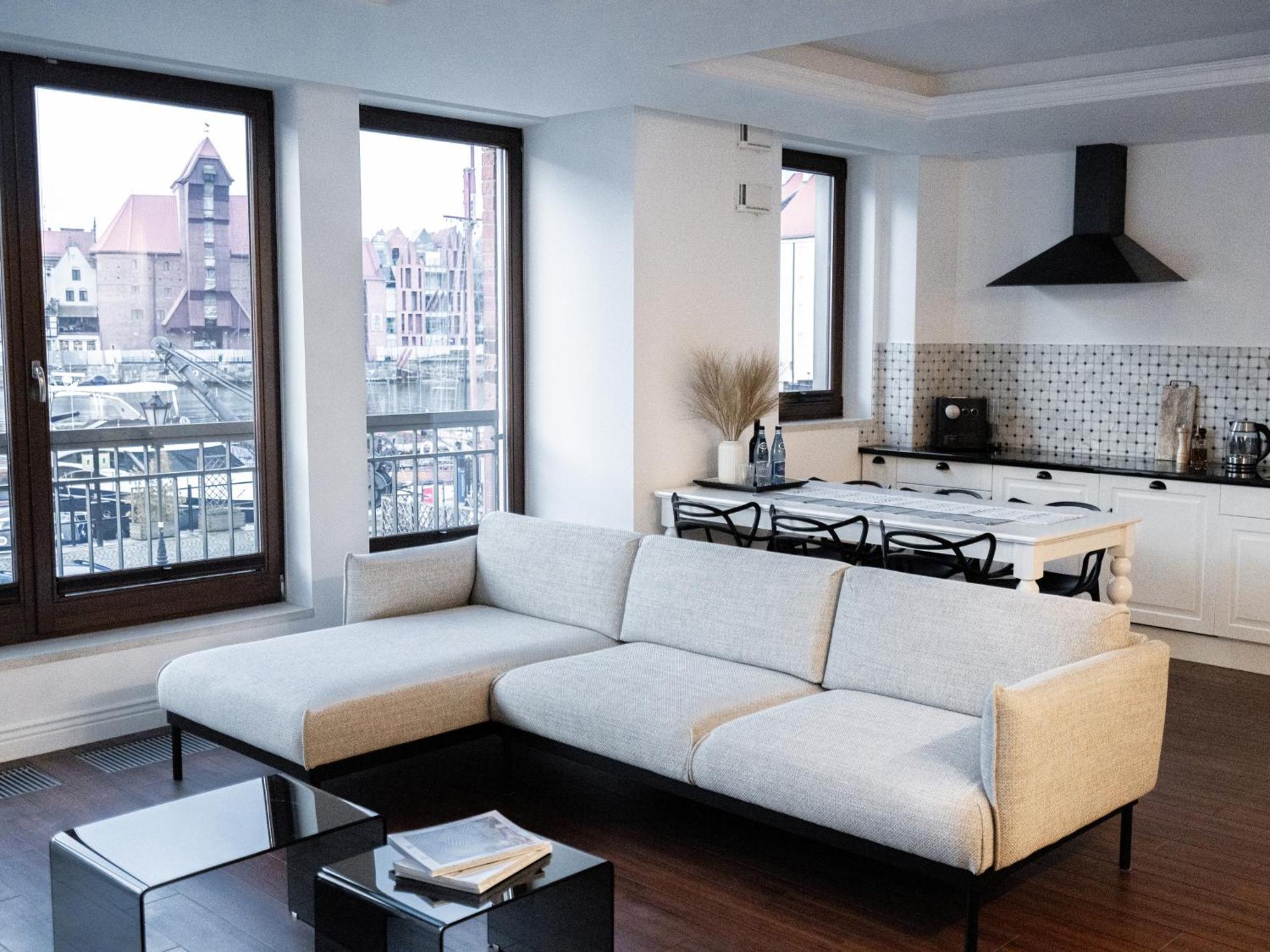 Suite Szafarnia Prime Location Gdańsk Exteriör bild